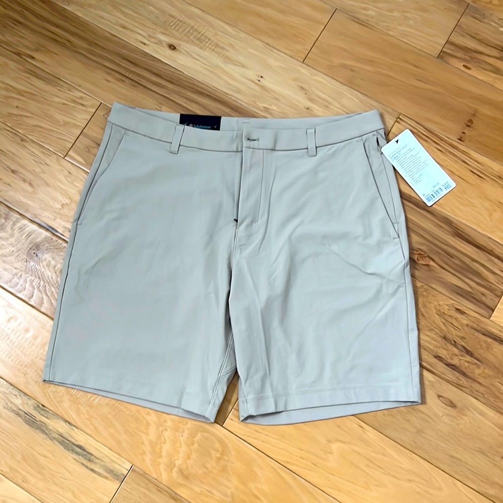 NWT Lululemon Commission Short Classic 9in Shorts